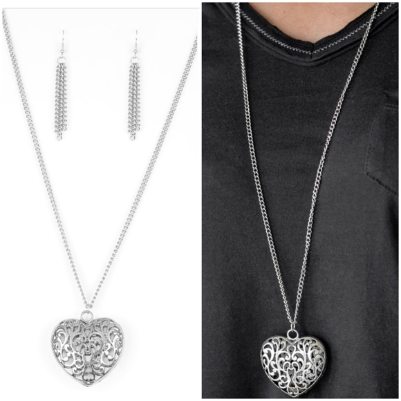 VICTORIAN VIRTUE SILVER NECKLACE/EARRING SET